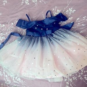 Baby girls dress.  12 to 18 months. New.